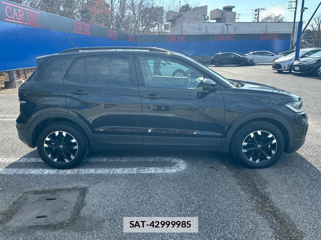 VolksWagen T-CROSS 2021-05 7803608-11