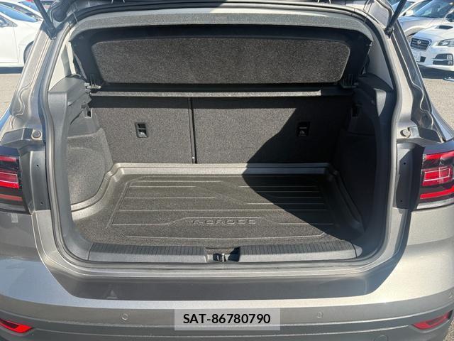 VolksWagen T-CROSS 2020-03 7808785-15