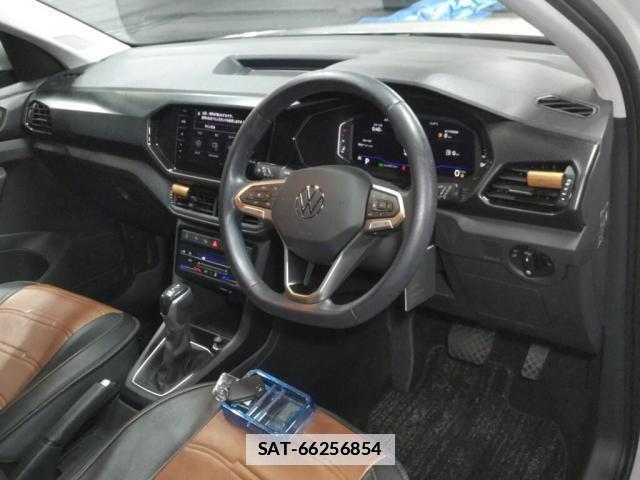 VolksWagen T-CROSS 2022-10 7810362-2