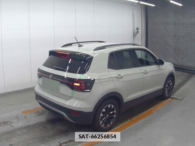 VolksWagen T-CROSS 2022-10 7810362-4