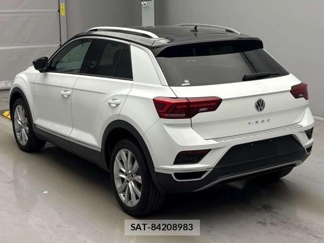 VolksWagen T-ROC 2020-11 7810369-1