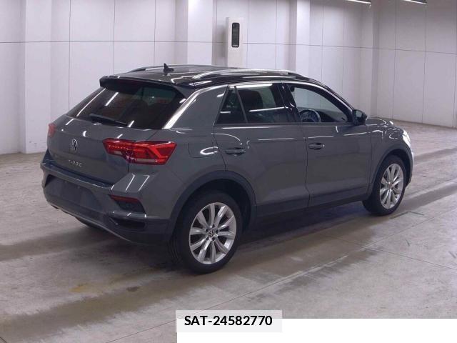 VolksWagen T-ROC 2021-09 7811056-5