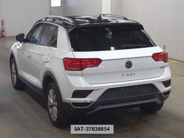 VolksWagen T-ROC 2021-06 7811191-4