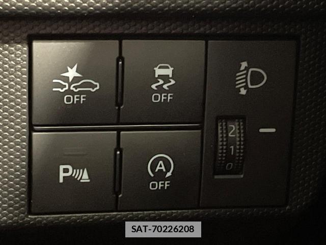 Daihatsu TAFT 2022-12 7801563-5