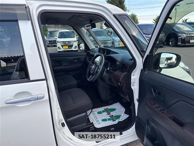 Toyota TANK 2017-08 7797851-9