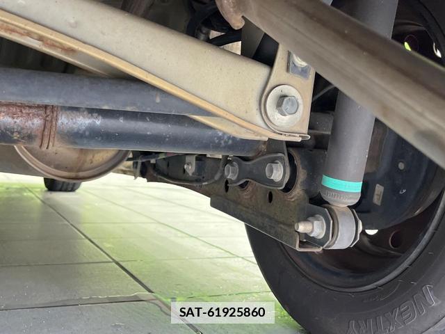 Toyota TANK 2017-10 7799412-19