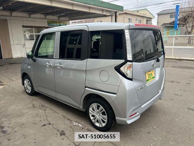 Toyota TANK 2018-04 7805849-6