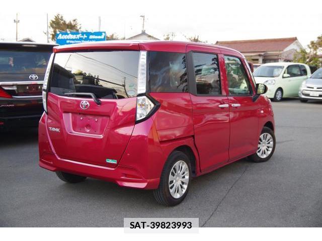 Toyota TANK 2017-01 7806414-5