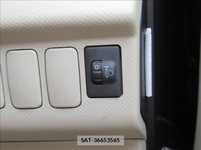 Daihatsu TANTO EXE 2011-04 7802658-6