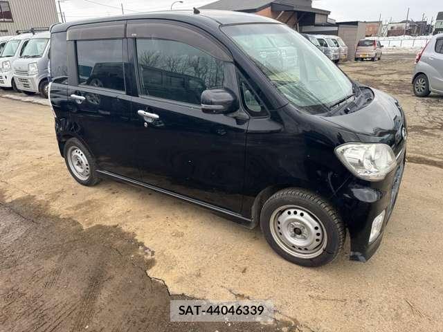 Daihatsu TANTO EXE 2011-08 7808259-12