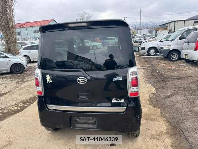 Daihatsu TANTO EXE 2011-08 7808259-9