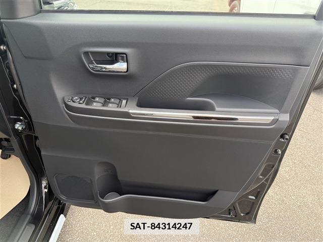 Daihatsu TANTO 2025-09 7797811-10