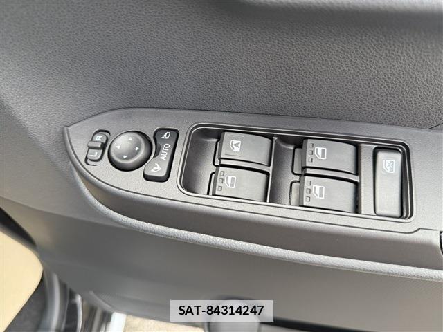 Daihatsu TANTO 2025-09 7797811-11