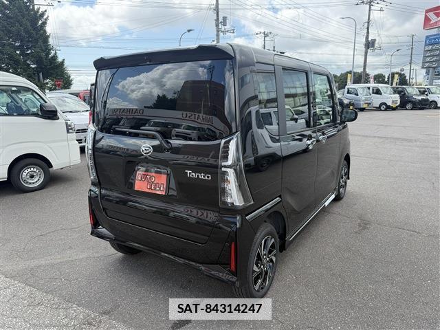 Daihatsu TANTO 2025-09 7797811-5