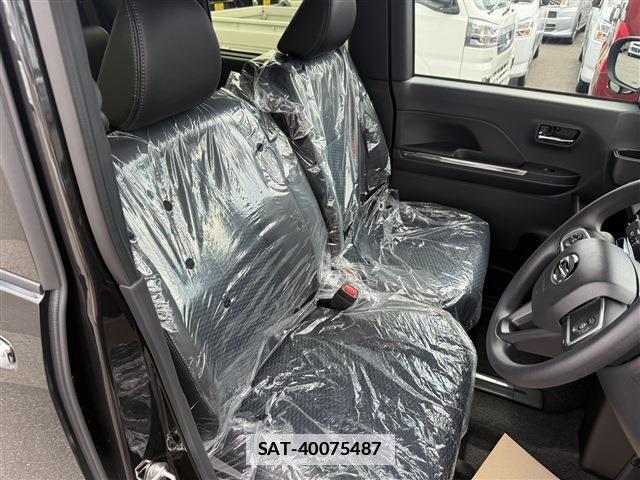 Daihatsu TANTO 2025-09 7797812-13
