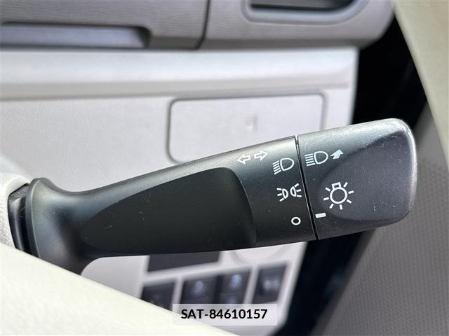 Daihatsu TANTO 2017-02 7797825-19