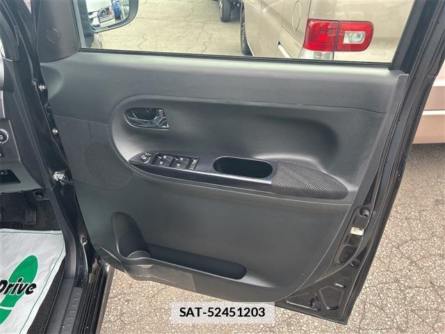Daihatsu TANTO 2018-11 7797841-9