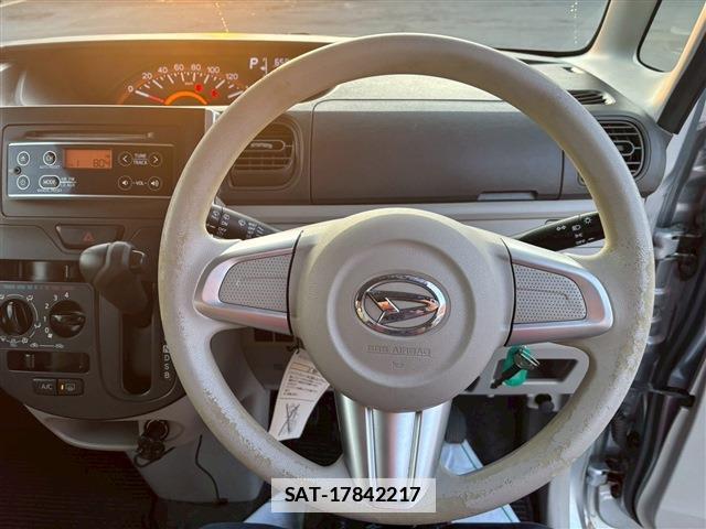 Daihatsu TANTO 2015-03 7797855-16
