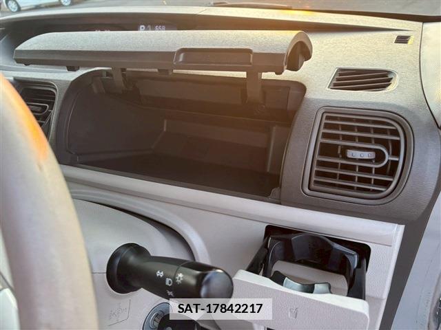 Daihatsu TANTO 2015-03 7797855-19