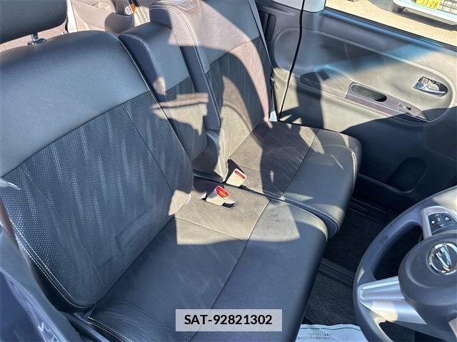 Daihatsu TANTO 2017-06 7797857-10