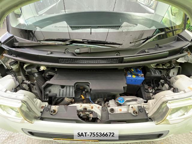 Daihatsu TANTO 2012-07 7798960-17