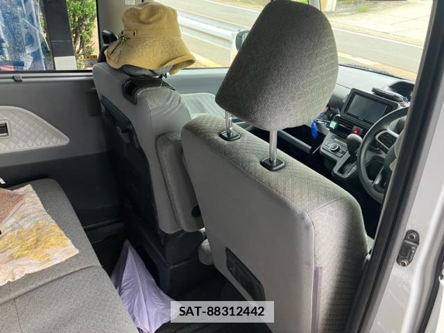 Daihatsu TANTO 2019-07 7799977-10