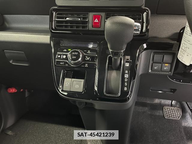 Daihatsu TANTO 2024-11 7801906-7