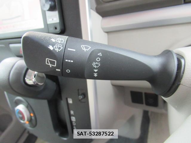 Daihatsu TANTO 2015-05 7802722-9