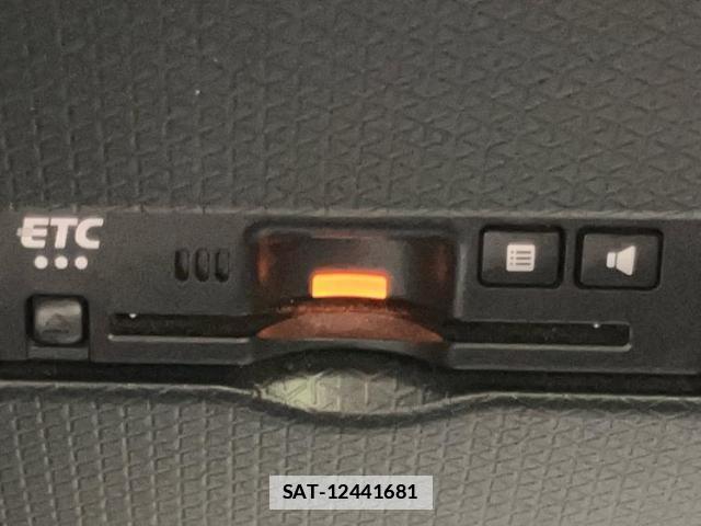 Daihatsu TANTO 2023-12 7804894-12