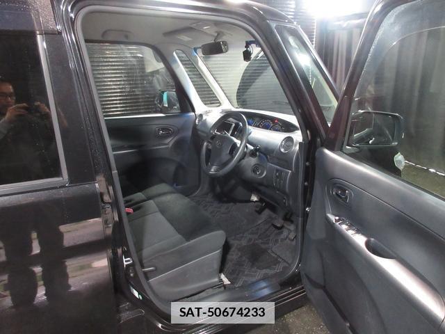 Daihatsu TANTO 2011-08 7806155-12