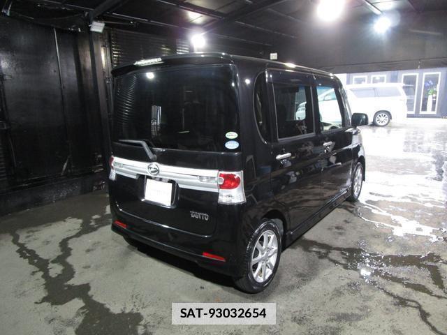 Daihatsu TANTO 2010-11 7806162-6