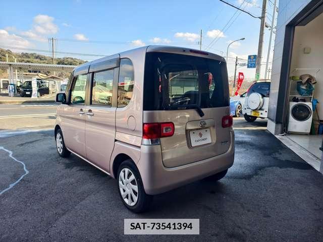 Daihatsu TANTO 2011-09 7808379-5