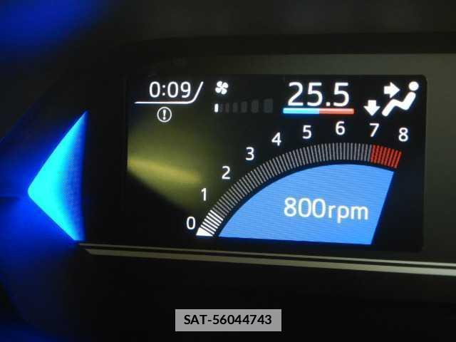 Daihatsu TANTO 2022-10 7810821-12