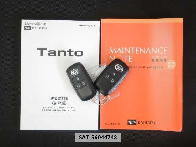 Daihatsu TANTO 2022-10 7810821-19