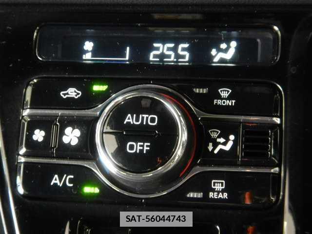 Daihatsu TANTO 2022-10 7810821-8