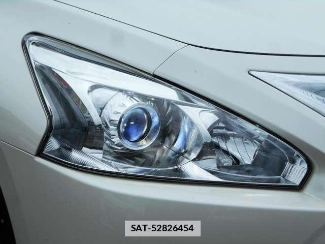Nissan TEANA 2018-06 7795827-12