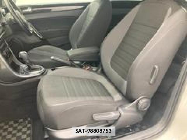 VolksWagen THE BEETLE 2017-12 7793151-15