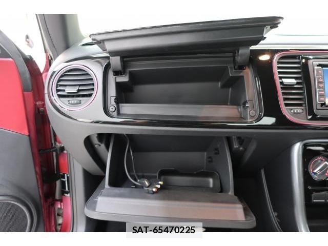 VolksWagen THE BEETLE 2016-12 7793153-12