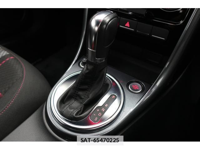 VolksWagen THE BEETLE 2016-12 7793153-9