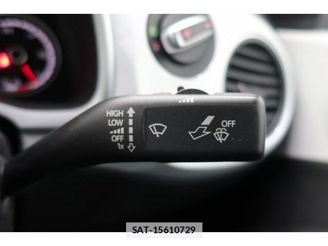 VolksWagen THE BEETLE 2014-11 7793156-11
