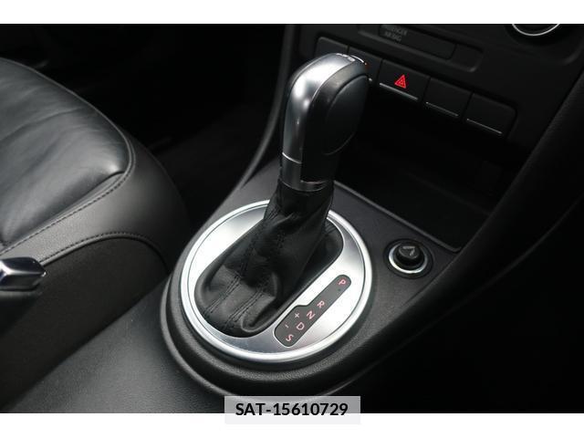VolksWagen THE BEETLE 2014-11 7793156-8