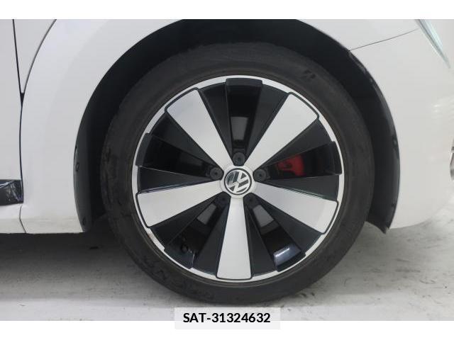 VolksWagen THE BEETLE 2013-11 7793160-16