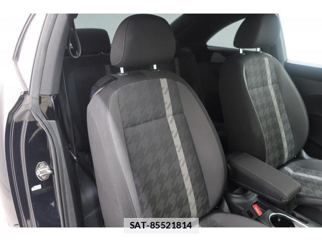 VolksWagen THE BEETLE 2017-08 7793167-10