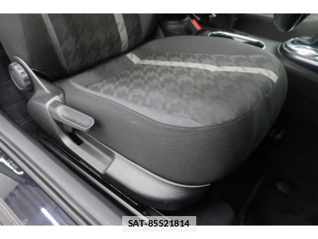 VolksWagen THE BEETLE 2017-08 7793167-11