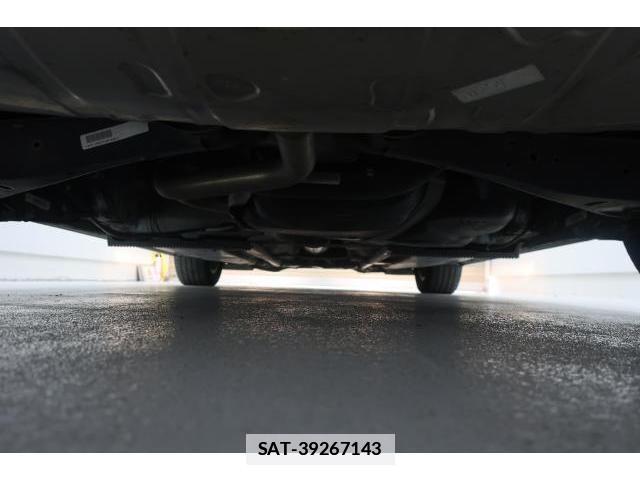 VolksWagen THE BEETLE 2017-02 7793169-18