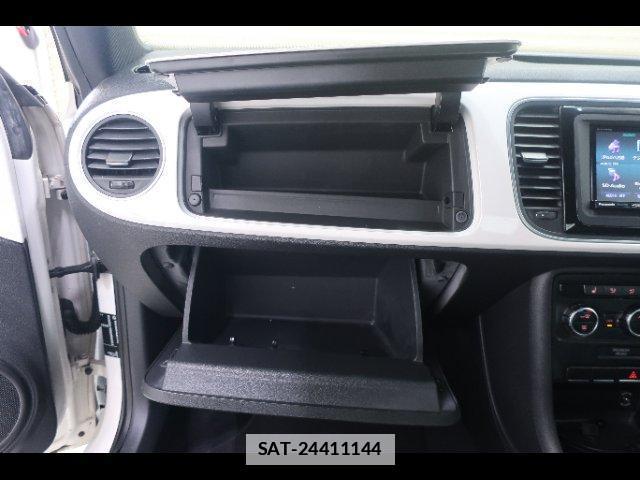 VolksWagen THE BEETLE 2013-04 7793170-12