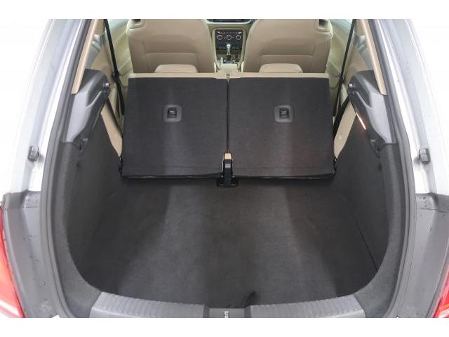 VolksWagen THE BEETLE 2012-11 7793176-13