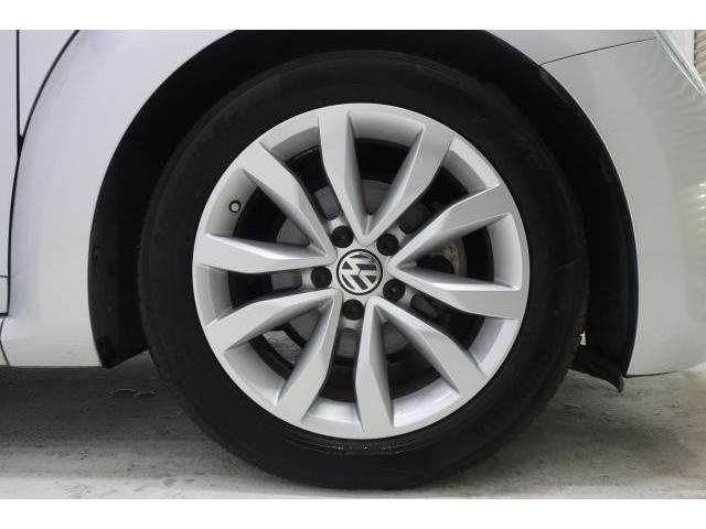 VolksWagen THE BEETLE 2012-11 7793176-15