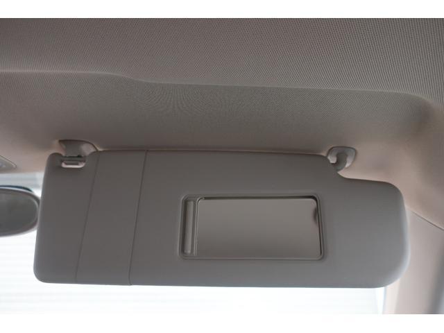 VolksWagen THE BEETLE 2012-11 7793176-2