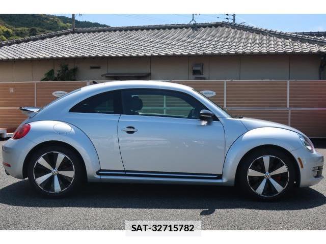 VolksWagen THE BEETLE 2014-01 7793177-19